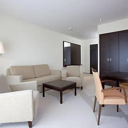 Hotel Heide & 4*