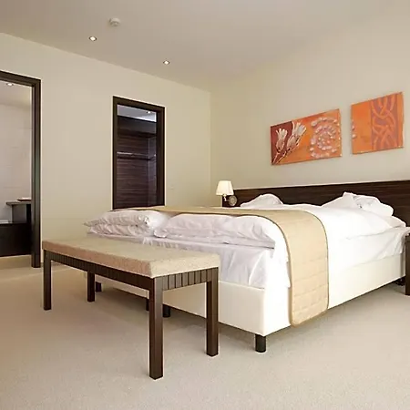 Heide & Hotel 4*