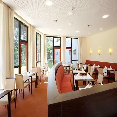 Heide & 4* 바트두벤